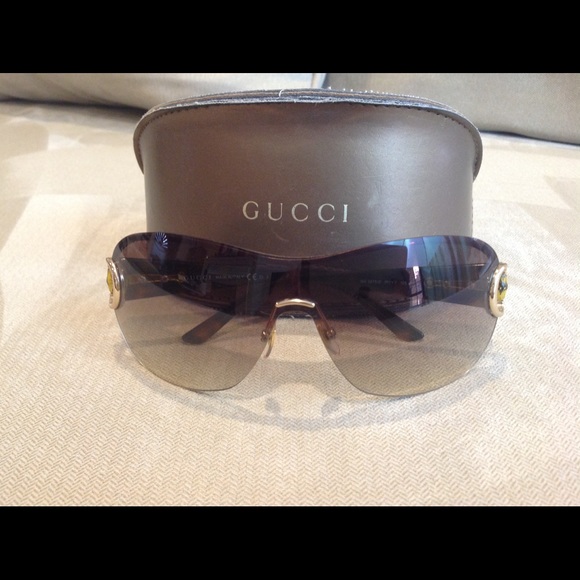 Gucci Accessories - Gucci Sunglasses